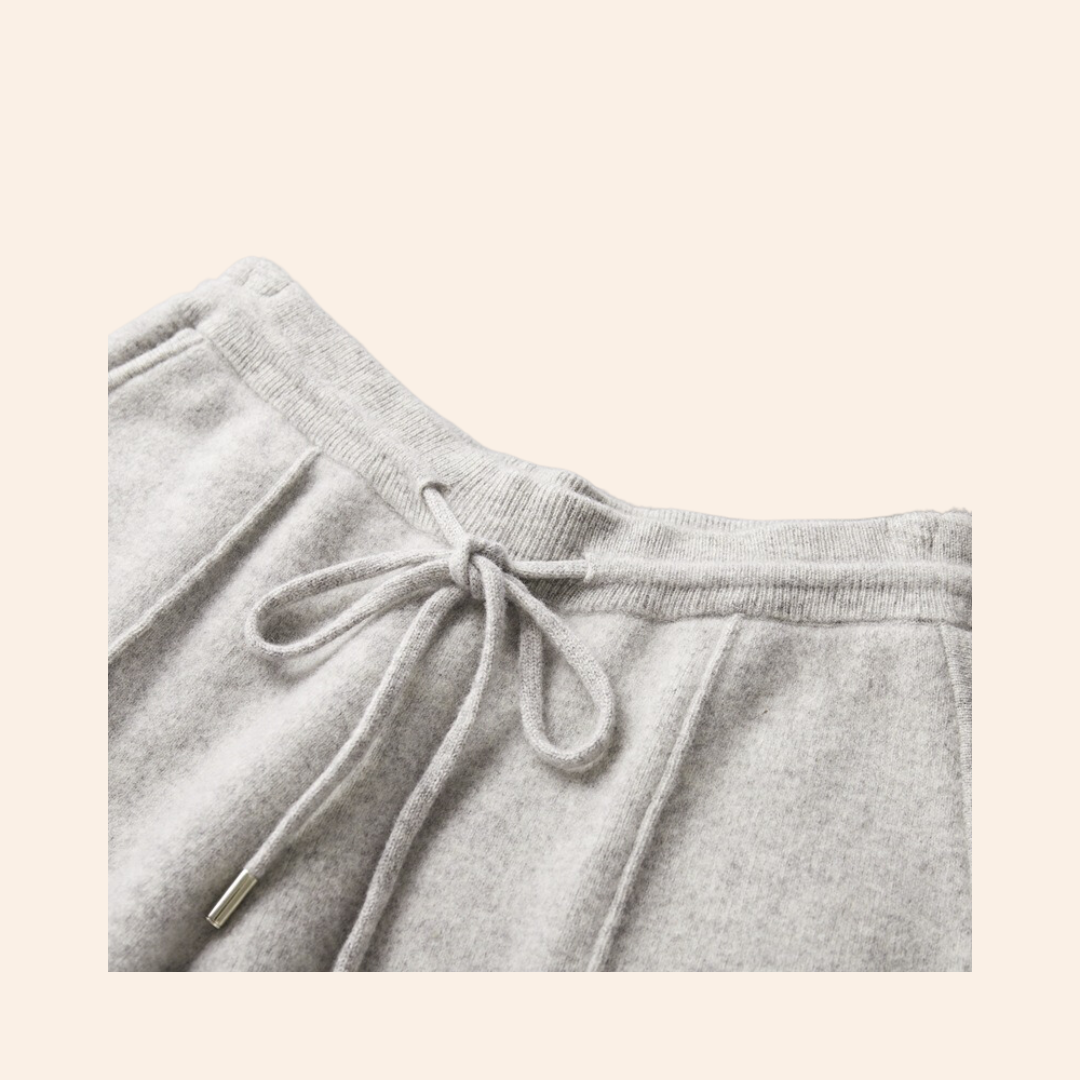 100% CASHMERE TROUSERS